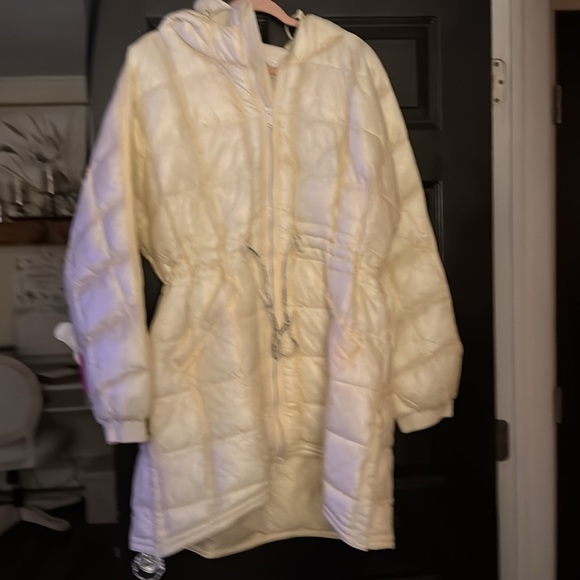 Free People Movement Patricia Packable Poncho Puffer- Size Large - Picture 4 of 7